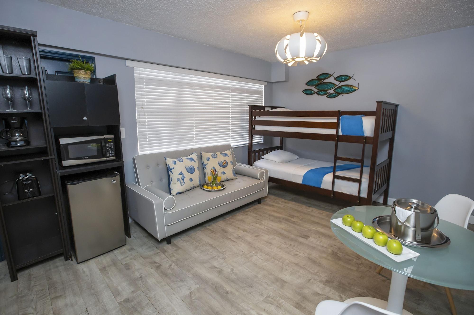 Hollywood Beach Suites And Hotel Exterior photo